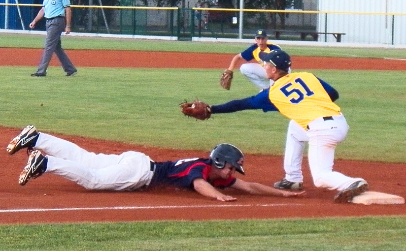 ME v baseballu, den čtvrtý – déšť vyháněl hráče ze hřiště, Češi přesto opět zvítězili